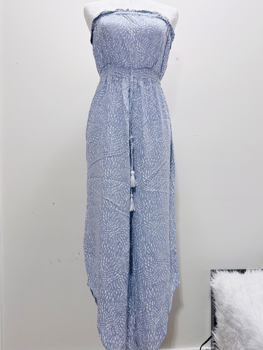 Gypsy Strapless Blue Printed Jumpsuit Size Small/ Length 48
